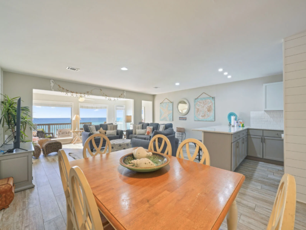 Stunning Oceanfront Four Bedroom Townhome in Destin